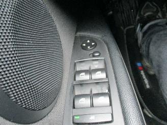 BMW 3-serie 320i High Executive picture 25