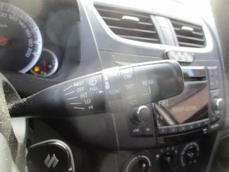 Suzuki Swift 1.2 Style EASSS picture 27