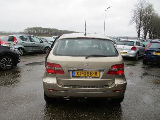 Mercedes B-klasse 200 picture 6