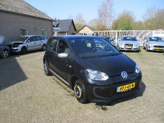 Schadeauto Volkswagen Up! 1.0 high up! BlueM. REST BPM €250,-!!! 2015/9