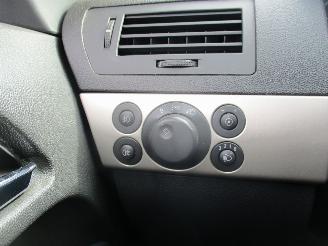 Opel Astra STATION WAGON 1.6 Temptation picture 19