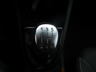 Renault Clio 0.9 TCe Zen picture 25