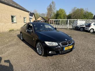 Schadeauto BMW 3-serie 320i Corp.L. BnsL.S REST BPM €500,-!!! 2011/4