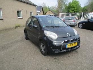 Vaurioauto  passenger cars Citroën C1 1.0-12V Seduction 2009/12