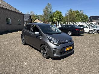 Vaurioauto  passenger cars Kia Picanto 1.0 DPi DynamicLine REST BPM €800,-!!! 2022/6
