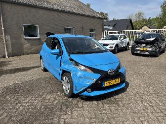  Toyota Aygo 1.0 VVT-i x-Play REST BPM €250,-!!! 2017/3