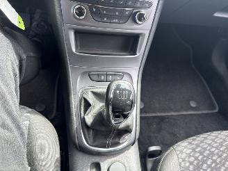 Opel Astra 1.2 Business Edition REST BPM €300,-!!! picture 21