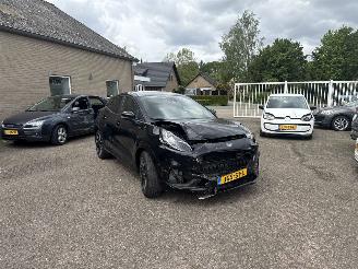 Voiture accidenté Ford Puma 1.0 EcoBoost  Hybrid ST-Line X 2021/6