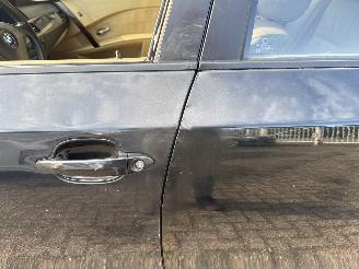 BMW 5-serie 525i Executive picture 15