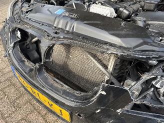 BMW 5-serie 525i Executive picture 14