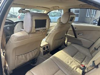 BMW 5-serie 525i Executive picture 39
