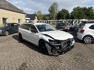 Unfallwagen Volkswagen Passat 1.4 TSI GTE REST BPM €300,-!!! 2018/2