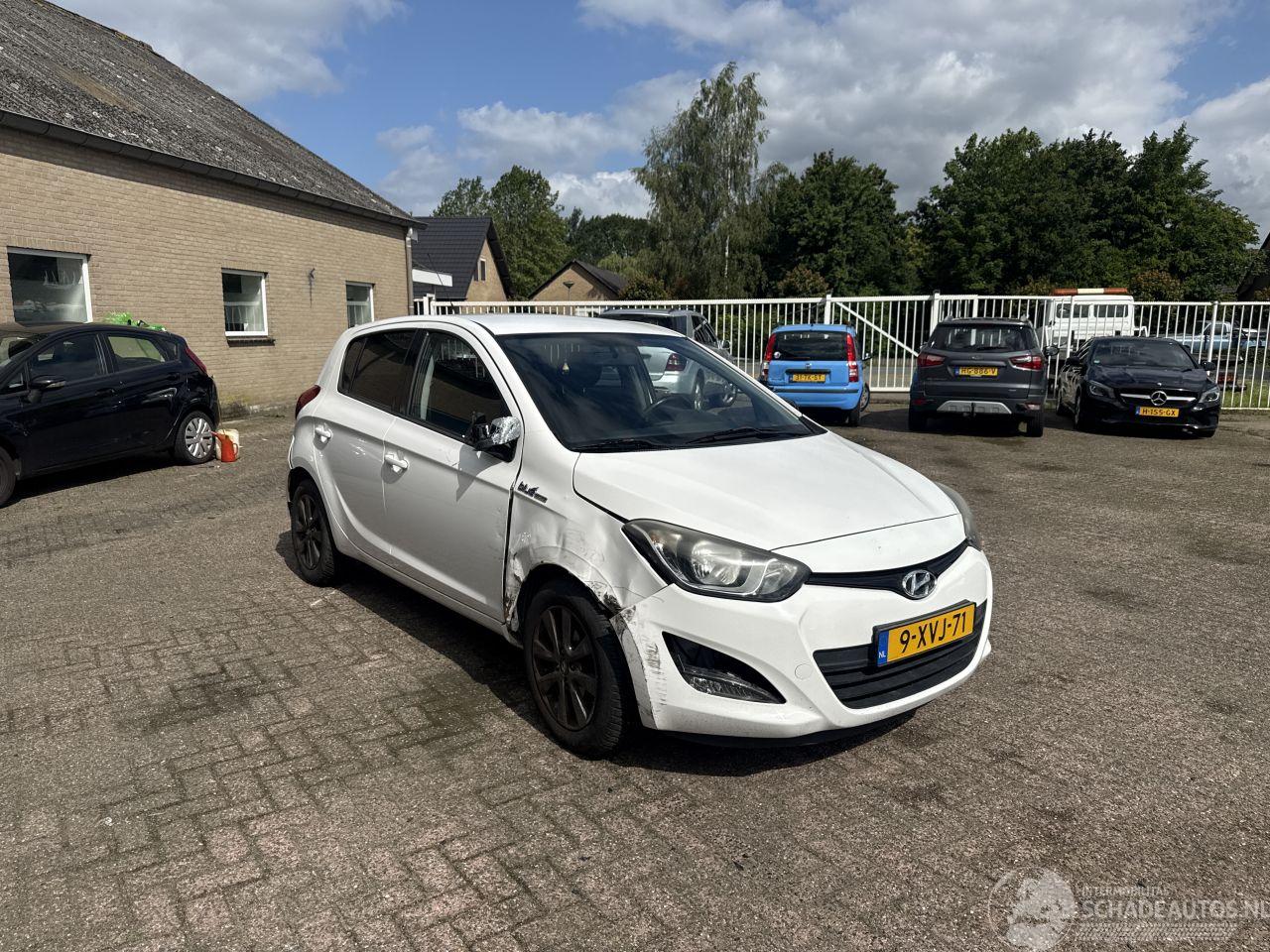 Hyundai I-20 1.2 HP i-Motion