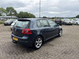 Volkswagen Golf 1.6 FSI Optive 3 GTI LOOK picture 7