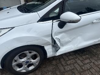 Ford Fiesta 1.4 Titanium AUTOMAAT picture 9