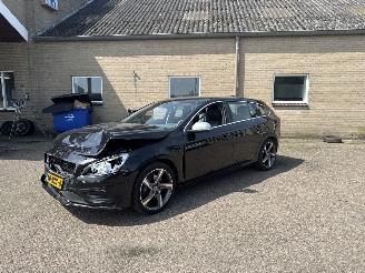 Volvo V-60 2.0T R-Design REST BPM €700,-!!! AUT picture 3