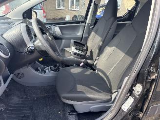 Toyota Aygo 1.0-12V Access picture 21