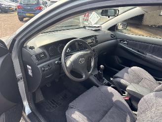 Toyota Corolla 1.6 VVT-i L.Terra picture 13