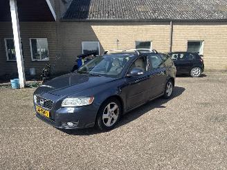 Volvo V-50 1.6 D2 S/S Lim. Ed. REST BPM €350,-!!! picture 3