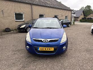 Hyundai I-20 1.2i Dynamic picture 2