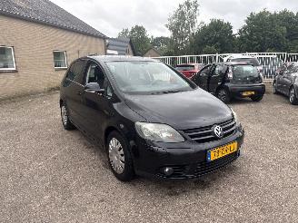 uszkodzony samochody osobowe Volkswagen Golf plus 1.4 Trendline Bns 2007/6
