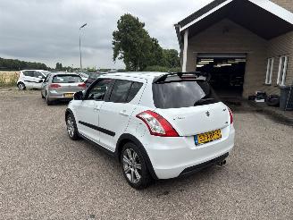 Suzuki Swift 1.2 Exclusive EASSS picture 6