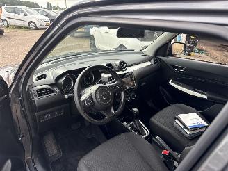 Suzuki Swift 1.0 Stijl REST BPM €700,-!!! picture 18