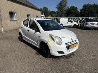 damaged passenger cars Suzuki Alto 1.0 Cool Comfort 2011/9