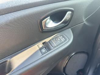 Renault Clio 0.9 TCe Limited REST BPM €300,-!!! picture 24