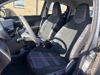 Peugeot 108 1.0 e-VTi Active WEINIG KILOMETERS picture 17