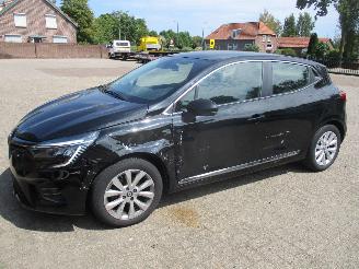 Renault Clio 1.0 TCe 90 Techno REST BPM €400,-!!! picture 3