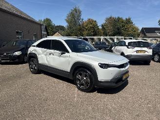 Auto incidentate Mazda MX-30 e-SkyActiv 145 First Edition 36kWh 2020/10