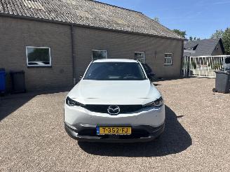 Mazda MX-30 e-SkyActiv 145 First Edition 36kWh picture 2