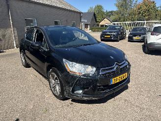 skadebil auto Citroën DS4 1.6 e-HDI Business AUT REST BPM €600,-!!! 2012/12