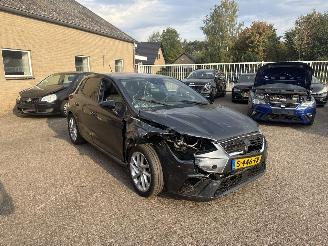 krockskadad bil auto Seat Ibiza 1.0 EcoTSI FR Business Intense REST BPM €1700,-!!! 2023/1