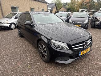 Schadeauto Mercedes C-klasse 200 CDI Prestige AUT REST BPM €200,-!!! 2015/7