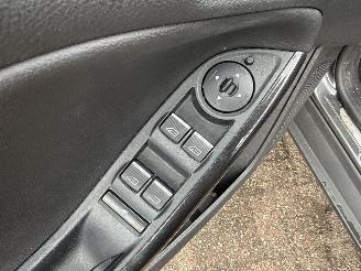 Ford Focus 1.0 Titanium REST BPM €400,-!!! picture 29