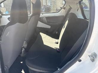 Toyota Aygo 1.0-12V Cool picture 19