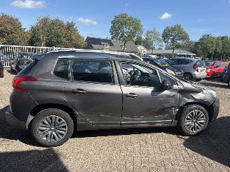 Peugeot 2008 1.2 PureTech Active REST BPM €300,-!!! picture 8