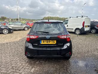 Toyota Yaris 1.5 Hybrid Design AUTOMAAT picture 6