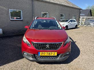 Peugeot 2008 1.2 PureTech Blue Lion AUTOMAAT REST BPM €600,-!!! picture 2