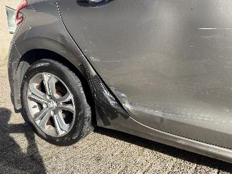 Peugeot 208 1.6 VTi Allure AUTOMAAT REST BPM €700,-!!! picture 12