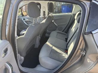 Peugeot 208 1.6 VTi Allure AUTOMAAT REST BPM €700,-!!! picture 31