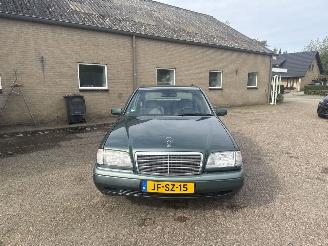Mercedes C-klasse 180 Sport AUTOMAAT picture 2