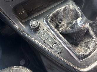 Ford Focus 1.0 Titanium REST BPM €300,-!!! picture 18