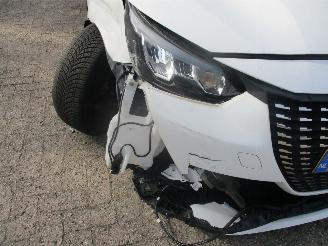 Peugeot 208 1.2 PureTech Allure Pack REST BPM €1400,-!!! picture 13