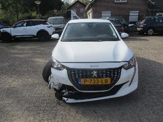 Peugeot 208 1.2 PureTech Allure Pack REST BPM €1400,-!!! picture 2