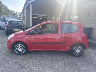 Renault Twingo 1.2 Authentique picture 4