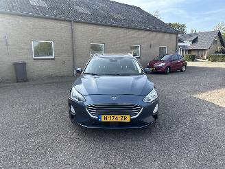 Ford Focus 1.0 EcoBoost Trend Edition picture 3