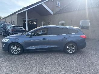 Ford Focus 1.0 EcoBoost Trend Edition picture 7
